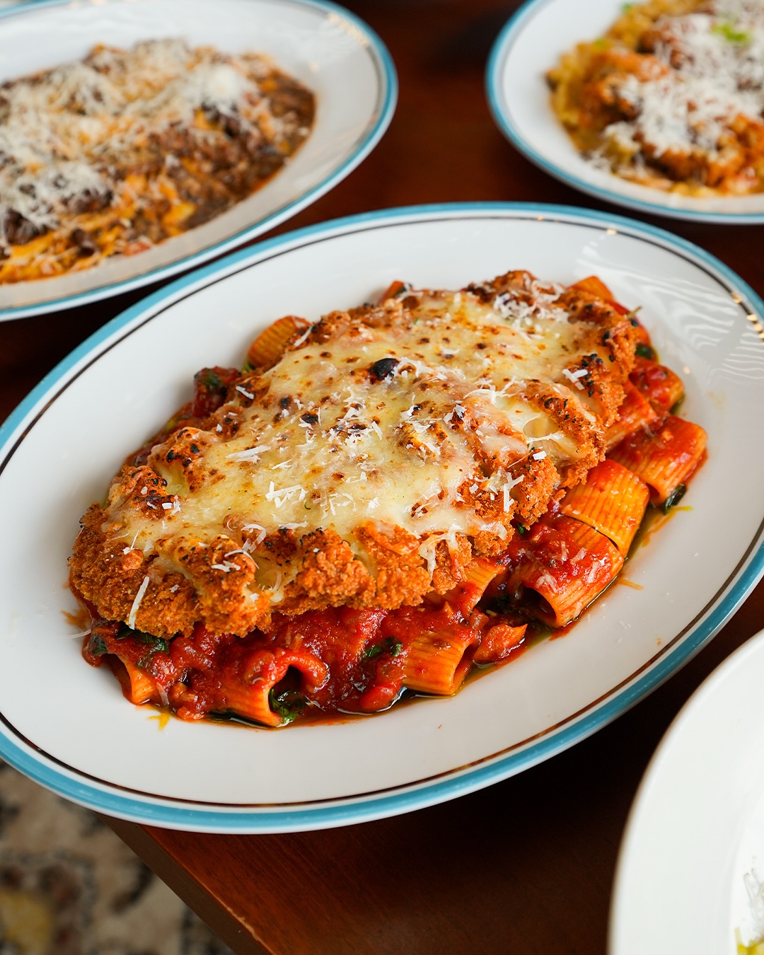 Sorry, can’t hear you over this pasta perfection 🍝• 𝘾𝙝𝙞𝙘𝙠𝙚𝙣 𝙋𝙖𝙧𝙢𝙚𝙨𝙖𝙣 𝙋𝙖𝙨𝙩𝙖